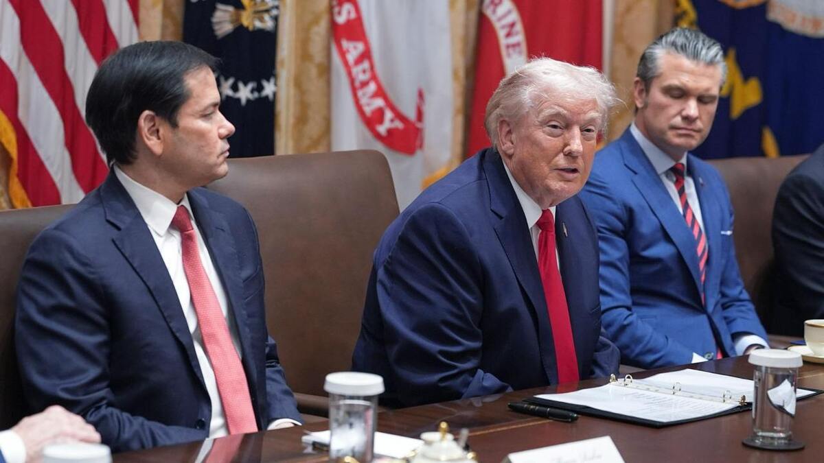 اختلاف و تردید در کاخ سفید بر سر حمله به ایران؛ ترامپ چه برنامه ای دارد؟ اختلاف و تردید در کاخ سفید بر سر حمله به ایران؛ ترامپ چه برنامه ای دارد؟