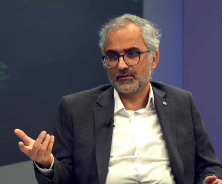 بازار سهام نباید بسته بماند بازار سهام نباید بسته بماند