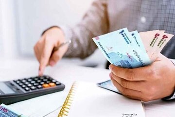 حقوق ۱۴۰۵ کارگران چگونه محاسبه میشود؟/ جزییات تغییر دستمزد اعلام شد حقوق ۱۴۰۵ کارگران چگونه محاسبه میشود؟/ جزییات تغییر دستمزد اعلام شد