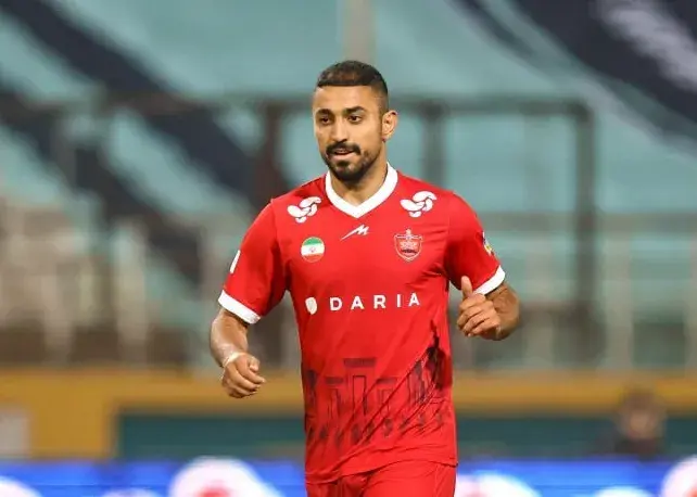 جدایی مهاجم پرسپولیس به مقصد گل‌گهر