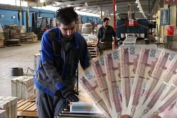 تورم رسمی خوراکیها به ۱۳۴ درصد رسیده / وزیر کار زیر بار مصوبه ترمیم مزد کارگران نمیرود؟ / ارقام مصوب سبد معیشتی، از واقعیت دور است تورم رسمی خوراکیها به ۱۳۴ درصد رسیده / وزیر کار زیر بار مصوبه ترمیم مزد کارگران نمیرود؟ / ارقام مصوب سبد معیشتی، از واقعیت دور است