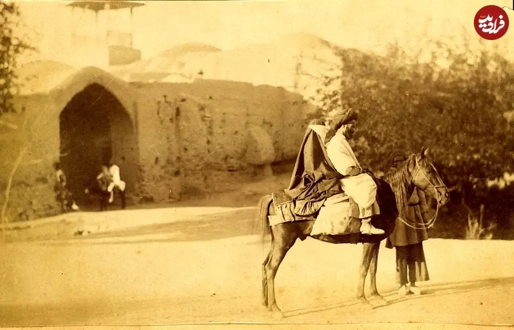 روحانی و همسرش