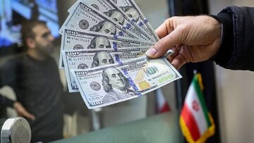 آغاز فاز جدید برخورد با اخلال‌گران بازار ارز و طلا/ ۴۲۵ شخص پرخطر شناسایی می‌شوند