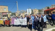بازنشستگان به سیم آخر زدند: به «بیمه اکمل» اعتراض داریم