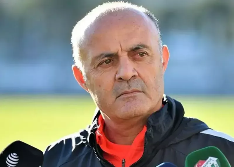 مربی خارجی استقلال قید مرخصی را زد!